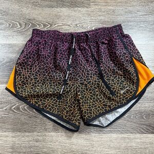 Nike Shorts Womens XS Multi-Color Starglass Printed Black Dri-Fit Activewear Gym